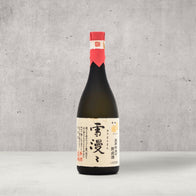 DEWAZAKURA YUKIMANMAN SAKE - This sake is a slugger in the Big Leagues. Taut, youthful sake is gently aged for five years in a dark, refrigerate sake warehouse where it maintains its -5℃/23°F temperature even in the height of summer, until it reaches a state of deep, relaxed, rounded bliss. A delightful invitation to the world of aged sakes. Shop Japanese sake online delivered to your home.